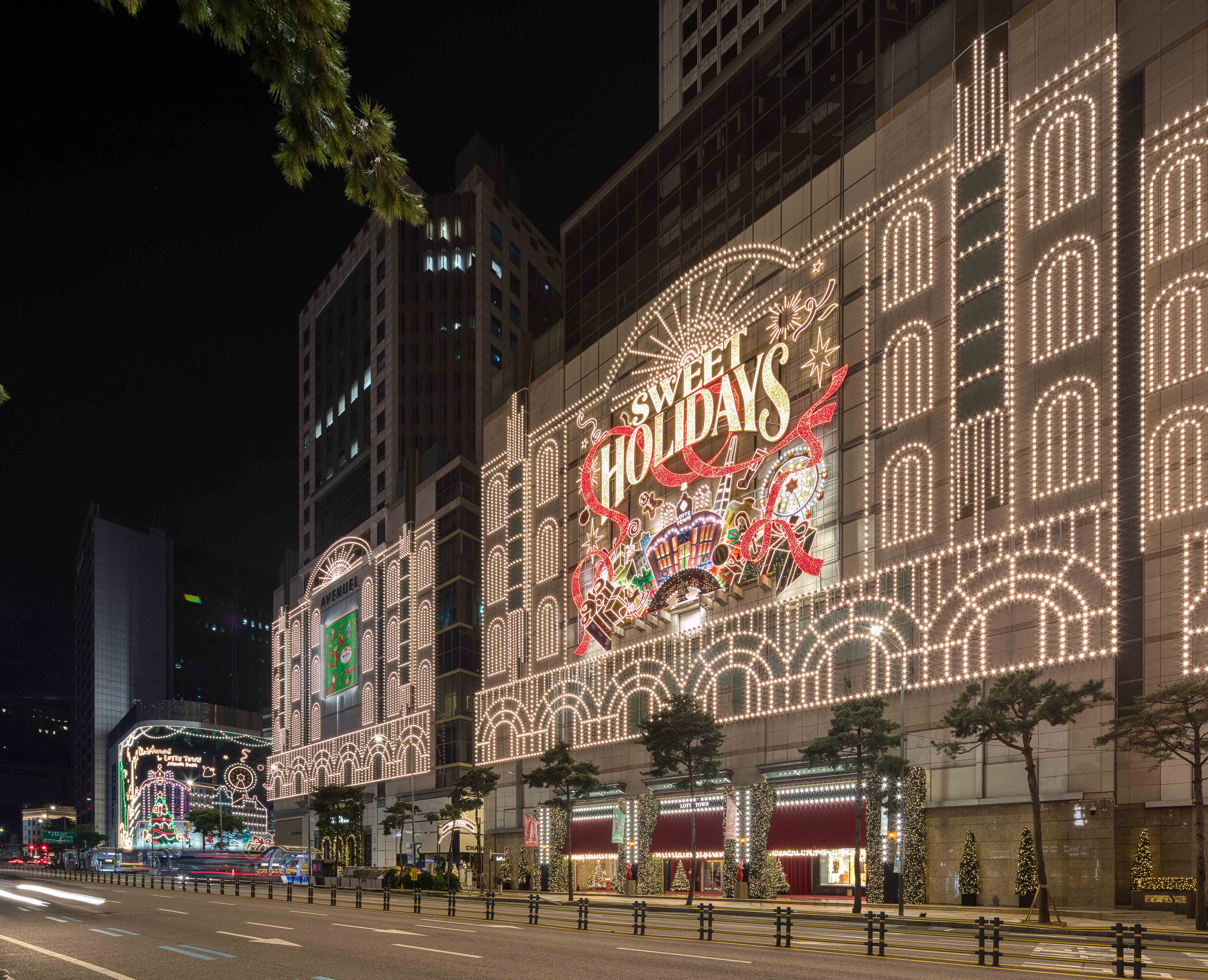 롯데백화점, '스위트 홀리데이' 테마 크리스마스 불빛 밝힌다 1946-Image